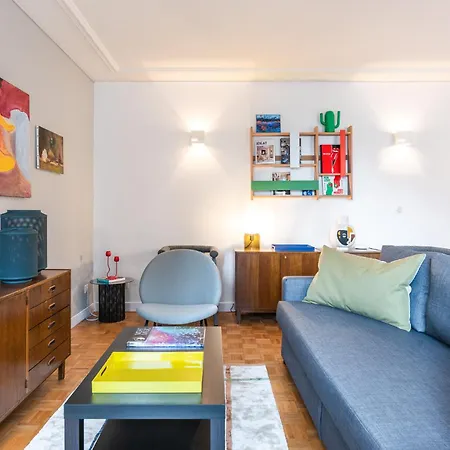 Apartment Luxury Flat With Balcony - 6 Guests - Near Metro *