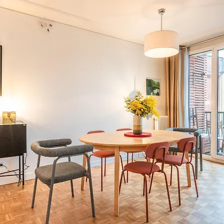 Apartment Luxury Flat With Balcony - 6 Guests - Near Metro Paris