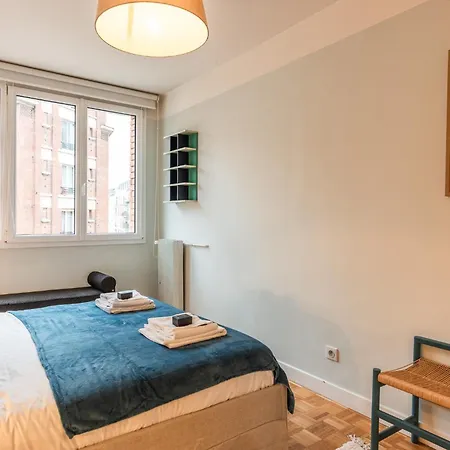 Apartment Luxury Flat With Balcony - 6 Guests - Near Metro *