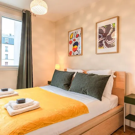 Luxury Flat With Balcony - 6 Guests - Near Metro Paris