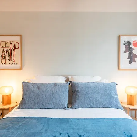 Luxury Flat With Balcony - 6 Guests - Near Metro * Paris