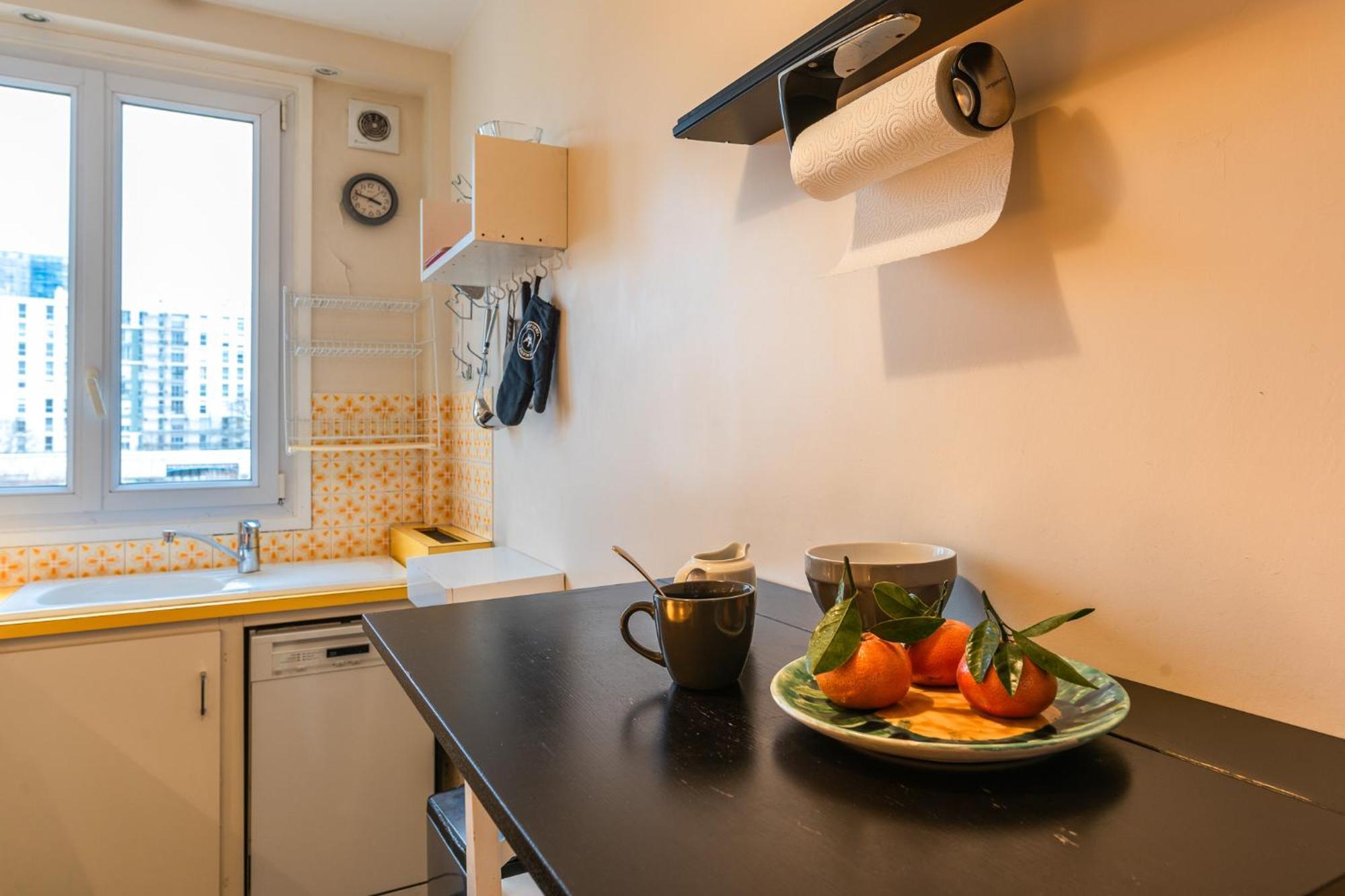 Luxury Flat For 6 People With Balcony - Near Metro Parigi