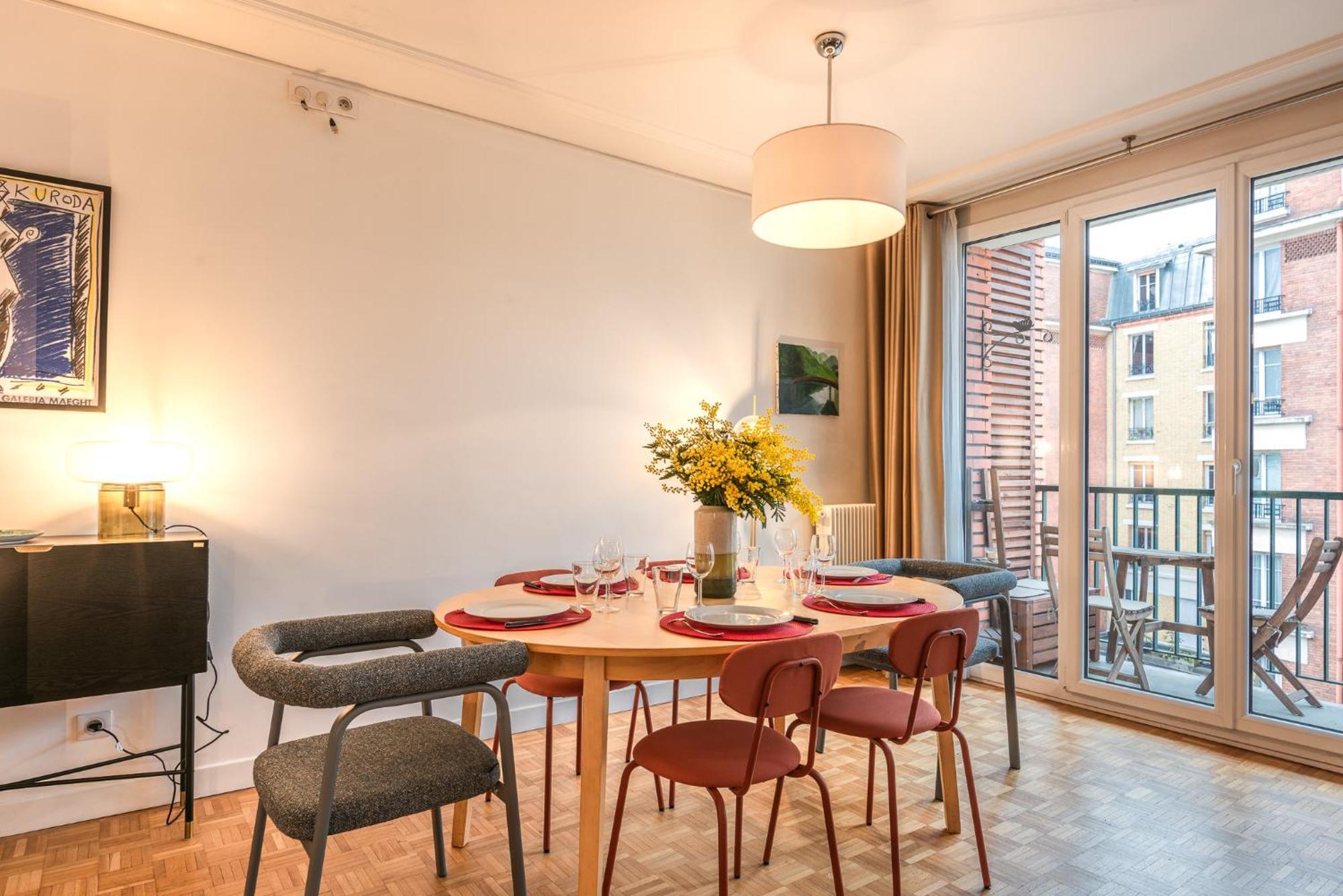 Appartamento Luxury Flat For 6 People With Balcony - Near Metro Parigi